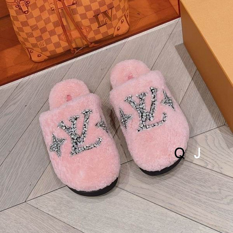 LV Women's Slippers 13